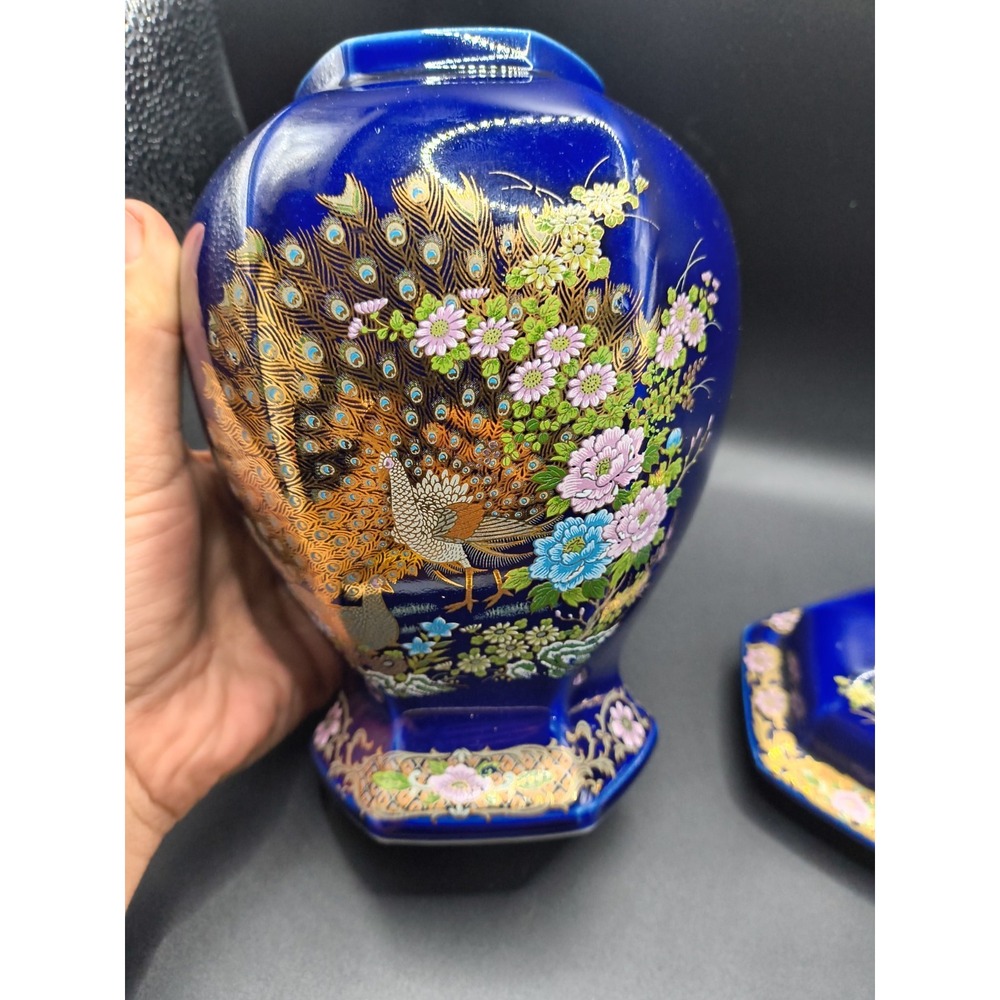 Vintage 1970-80s Japanese Cobalt Blue Ginger Jar - Golden Love Peacock 9" Lidded - Picture 8 of 13